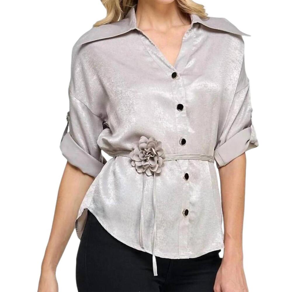 NEW PASTEL DESIGN liz button-down blouse with rosette sash in silver